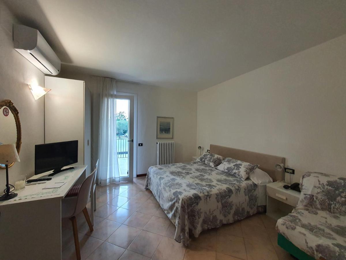 Albergo Campagnola Лацизе Екстер'єр фото